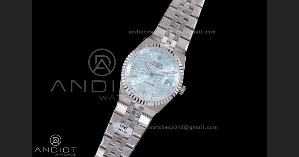 Land Dweller 127336 DIWF Best Edition Ice Blue Dial on SS Bracelet A7135 - Image 2